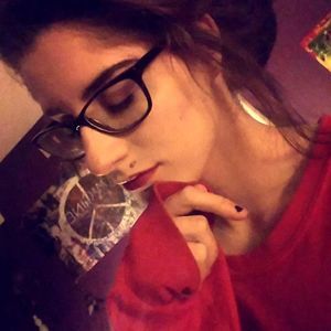 Meet your Posher, Georgiana